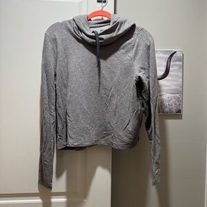 Under armour cropped hoodie